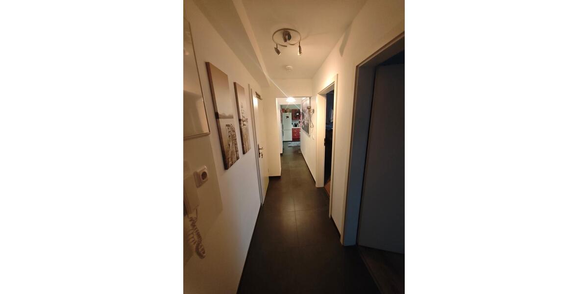 Dachgeschoßwohnung Cuxhaven - 3 Zimmer, 62 m&sup2;, 770&euro; | Angebot:25547941