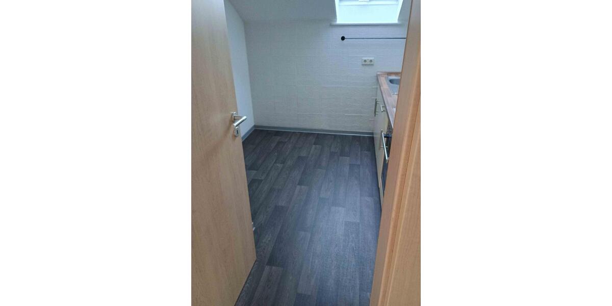 Etagenwohnung Cadenberge - 3 Zimmer, 67 m&sup2;, 530&euro; | Angebot:22119759