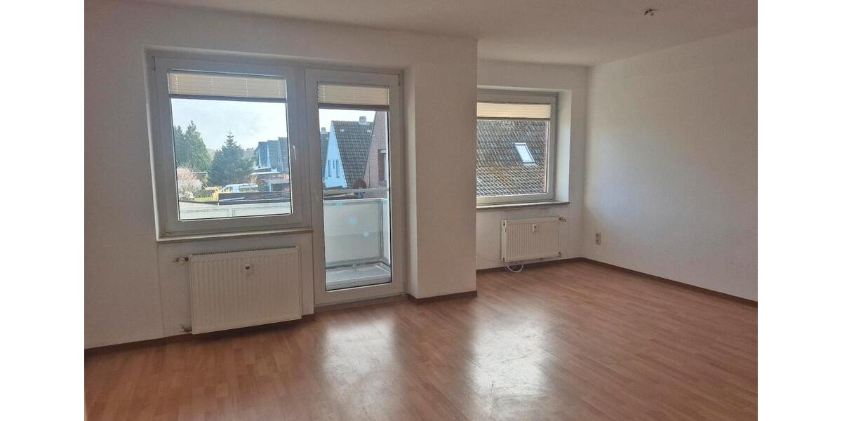 Etagenwohnung Cuxhaven - 4 Zimmer, 81 m&sup2;, 850&euro; | Angebot:25966597