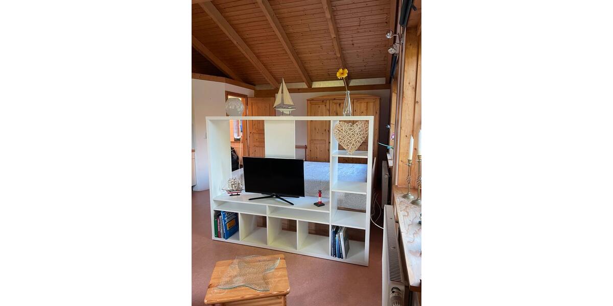 Dachgeschoßwohnung Brunsbüttel - 1 Zimmer, 25 m&sup2;, 430&euro; | Angebot:26681443