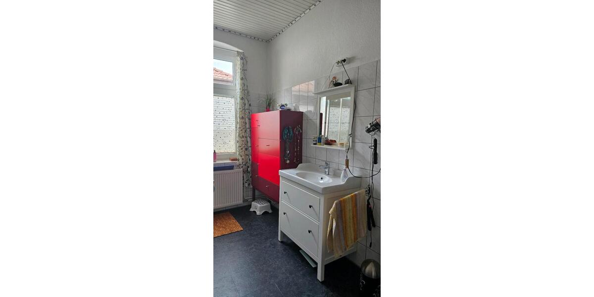 Einfamilienhaus Geestland - 7 Zimmer, 180 m&sup2;, 395.000&euro; | Angebot:24090058