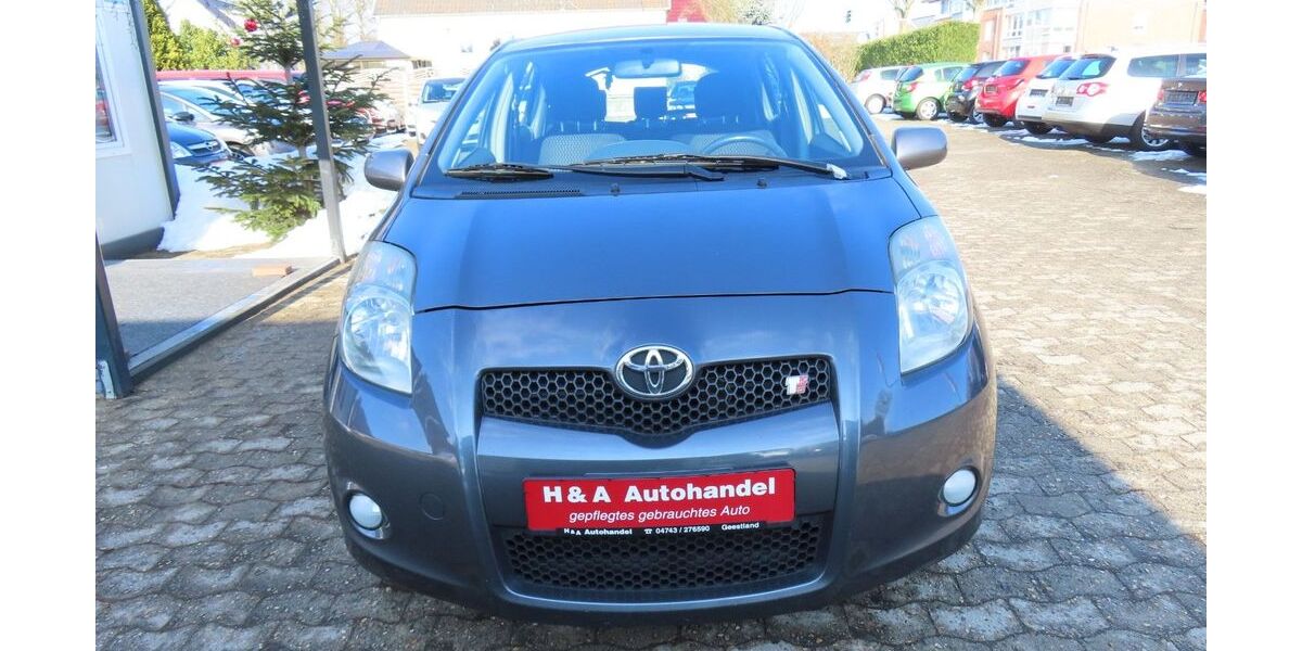 Toyota Yaris 210.200 km 3.499 &euro; Geestland 27607