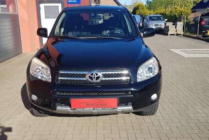 Toyota RAV 4 149.000 km 8.500 &euro; Brunsbüttel 25541