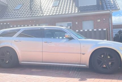 Chrysler 300C 261.000 km 4.800 &euro; Cuxhaven 27478