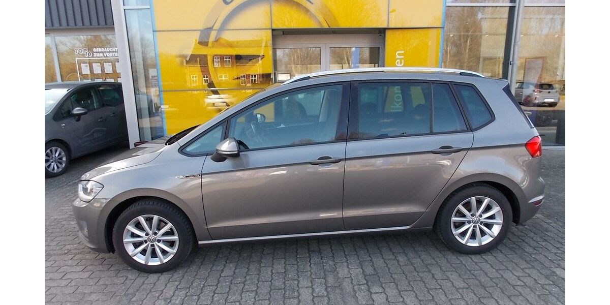 VW Golf 81.750 km 13.990 &euro; Brunsbüttel 25541