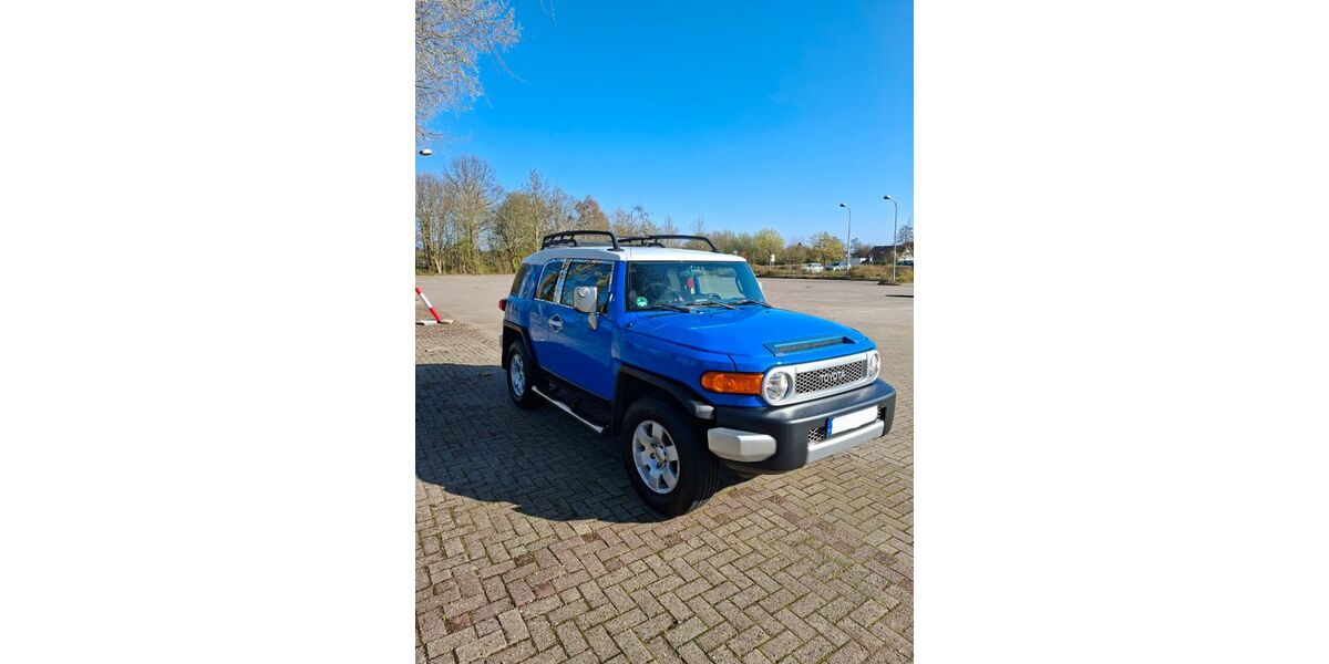 Toyota FJ 150.900 km 23.000 &euro; Cuxhaven 27472