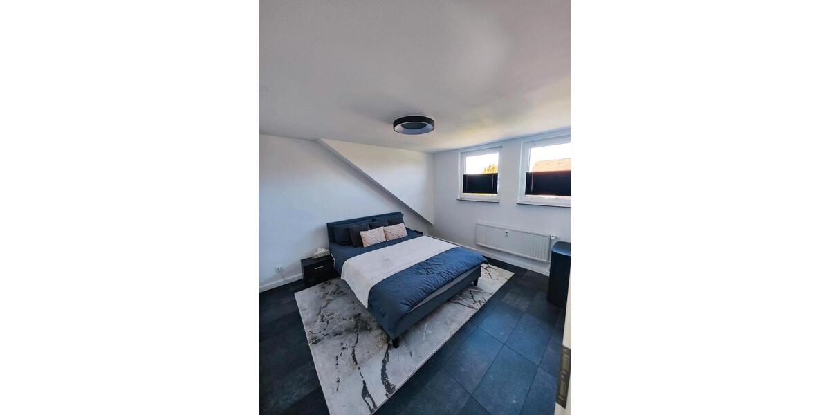 Dachgeschoßwohnung Wurster Nordseeküste - 3 Zimmer, 80 m&sup2;, 125.000&euro; | Angebot:26088668