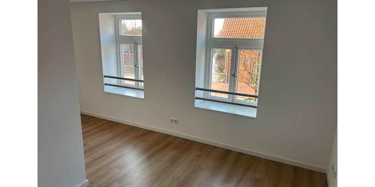 Etagenwohnung Otterndorf - 3 Zimmer, 77 m&sup2;, 800&euro; | Angebot:25946905
