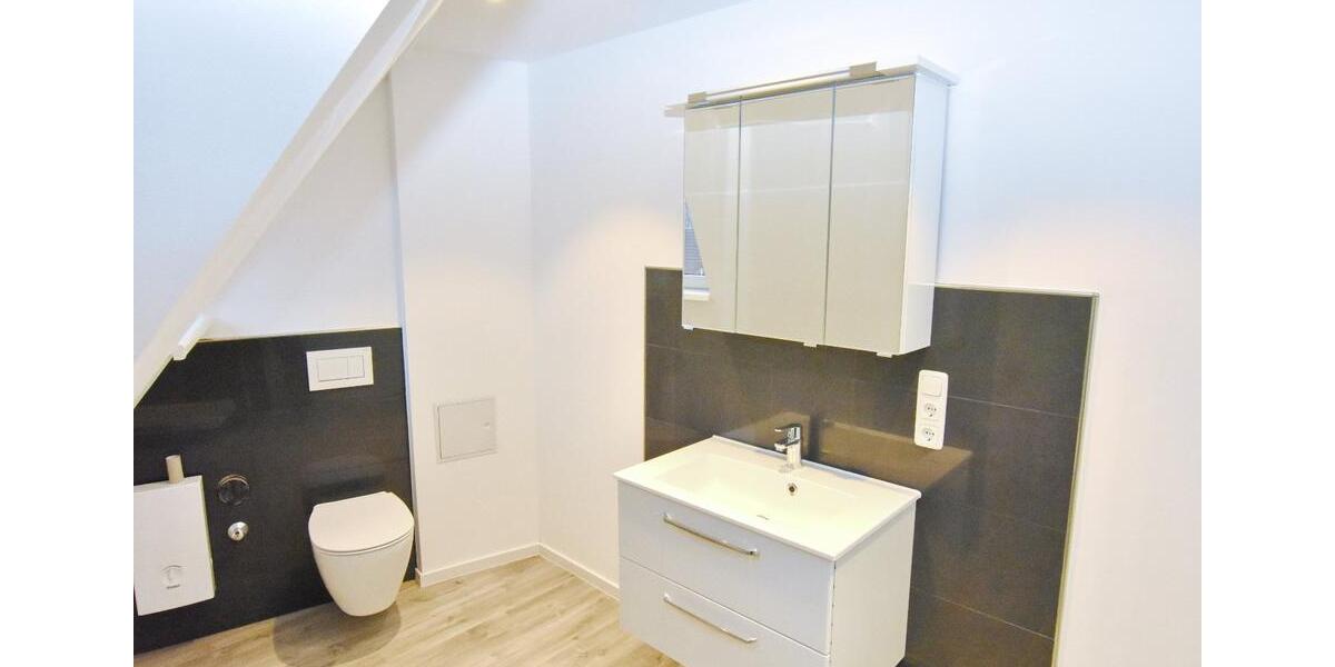 Mehrfamilienhaus, Wohnhaus Cuxhaven - 2 Zimmer, 50 m&sup2;, 158.000&euro; | Angebot:24826982