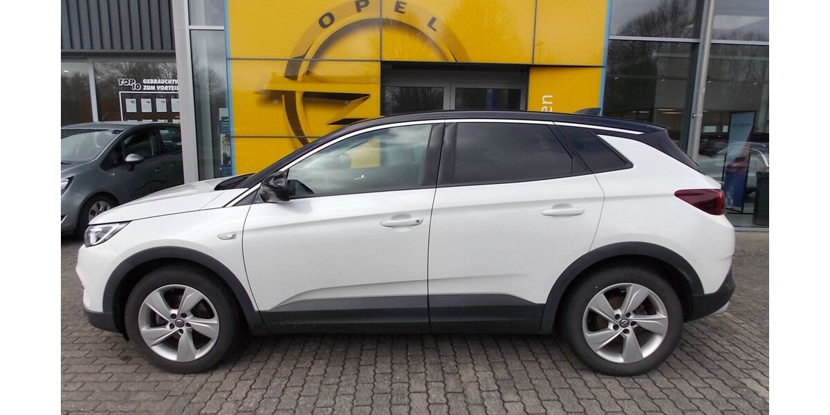 Opel Grandland (X) 88.485 km 15.390 &euro; Brunsbüttel 25541