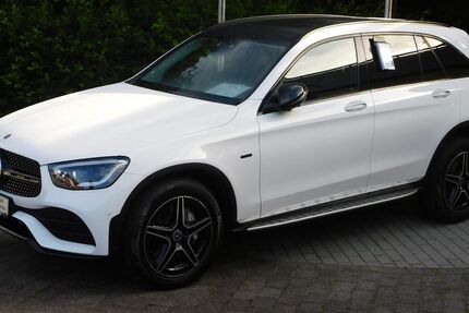Mercedes-Benz GLC 300 58.800 km 42.970 &euro; Geestland 27624