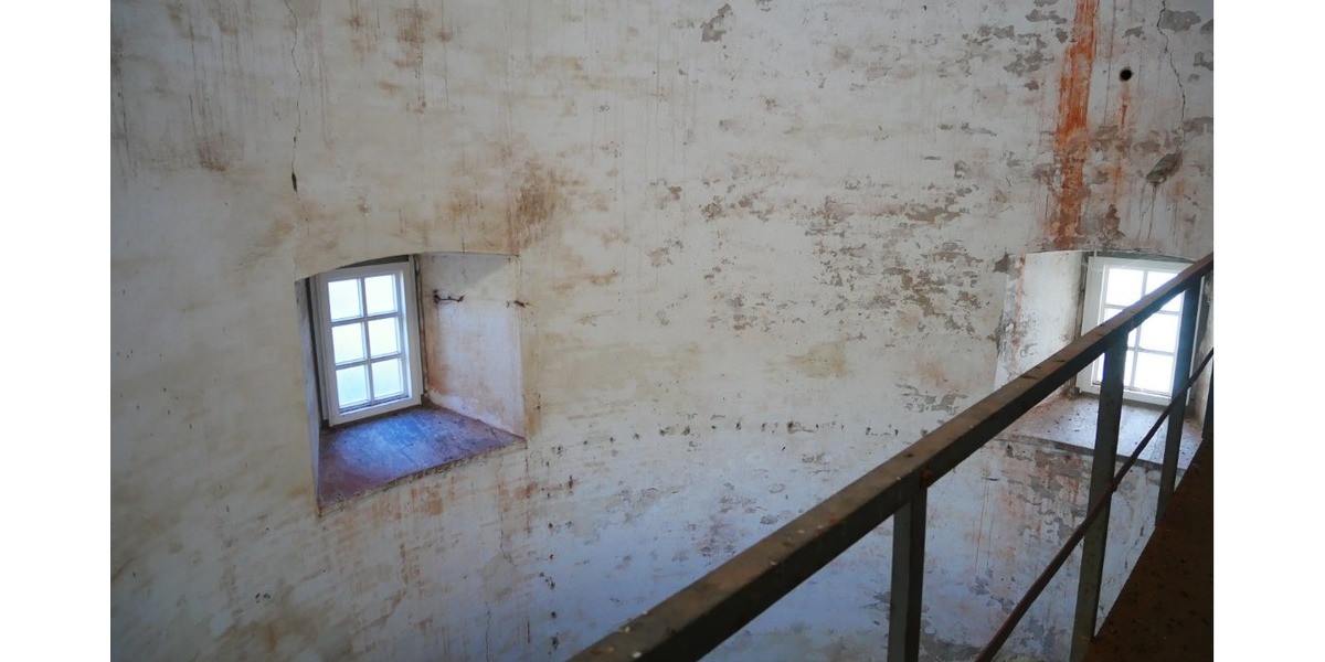 Historischer, atemberaubender Wasserturm in 25541 Brunsbüttel zu verkaufen. - Wohn- & Geschäftshaus Brunsbüttel | Angebot:14666000