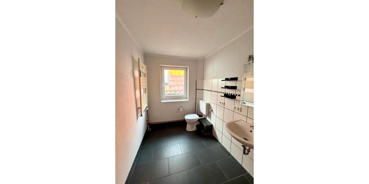 Etagenwohnung Neuhaus (Oste) - 4.5 Zimmer, 90 m&sup2;, 770&euro; | Angebot:25101012