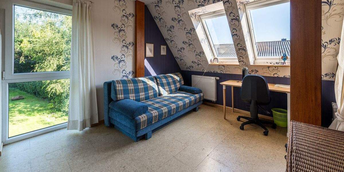 Einfamilienhaus Geestland-Debstedt Debstedt - 8 Zimmer, 242 m&sup2;, 570.000&euro; | Angebot:25737096