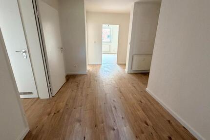 Wohnung Brunsbüttel - 3 Zimmer, 77 m&sup2;, 654&euro; | Angebot:26635392