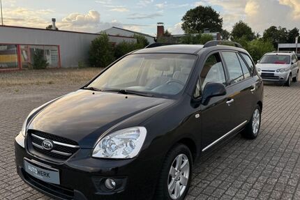 Kia Carens 240.000 km 1.499 &euro; Cuxhaven 27474