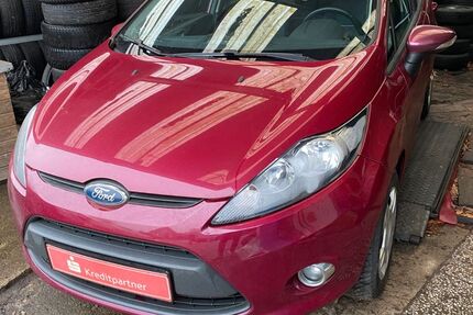 Ford Fiesta 134.000 km 7.990 &euro; Cadenberge 21781