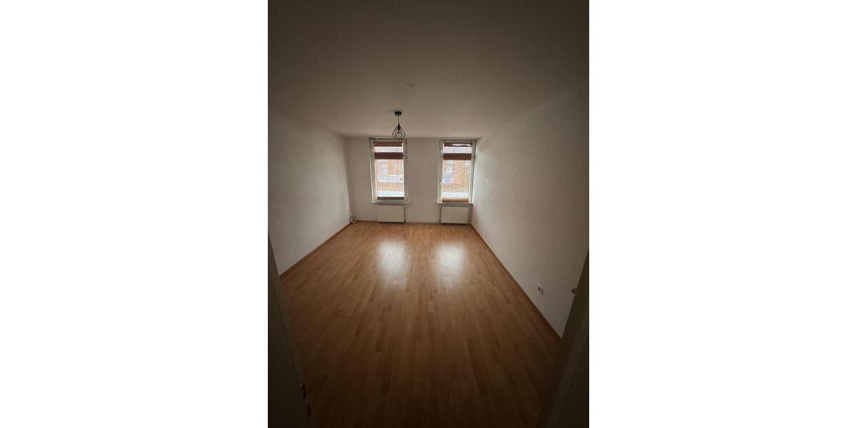 Etagenwohnung Cuxhaven Groden - 2.5 Zimmer, 80 m&sup2;, 350&euro; | Angebot:25233493