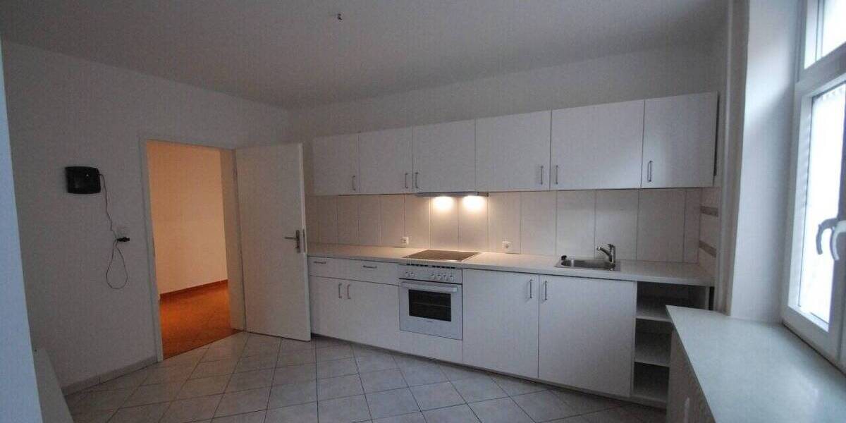 Etagenwohnung Brunsbüttel - 3 Zimmer, 84 m&sup2;, 135.000&euro; | Angebot:25707886