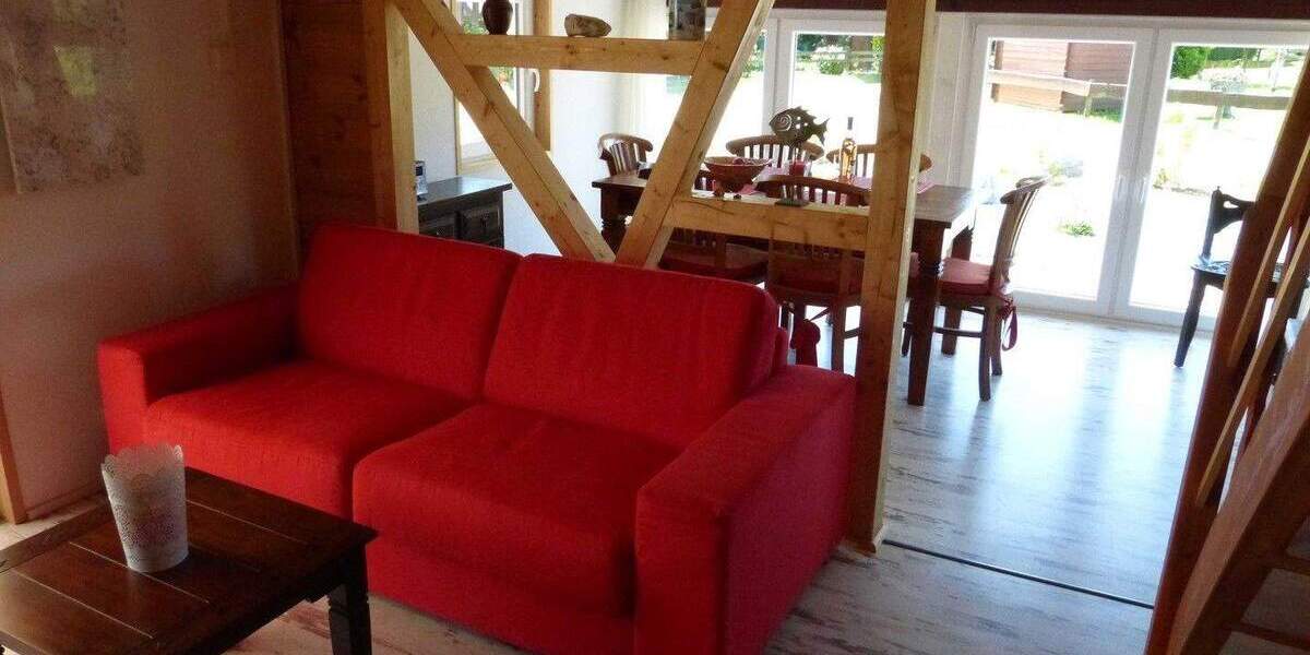 Mehrfamilienhaus, Wohnhaus Neuhaus - 6 Zimmer, 70 m&sup2;, 158.000&euro; | Angebot:25755925