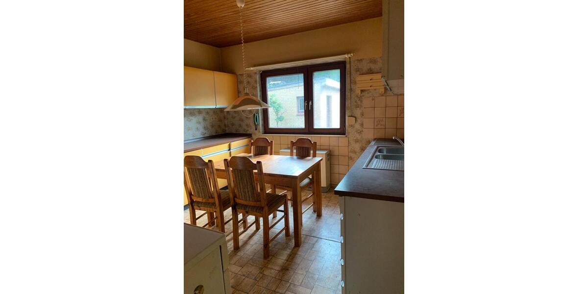 Einfamilienhaus Cuxhaven Groden - 6 Zimmer, 158 m&sup2;, 240.000&euro; | Angebot:17704029