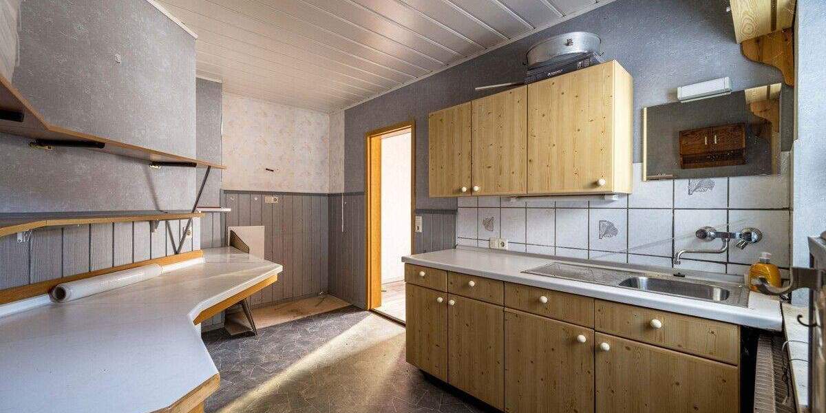 Einfamilienhaus Geestland Debstedt - 7 Zimmer, 121 m&sup2;, 195.000&euro; | Angebot:25676350