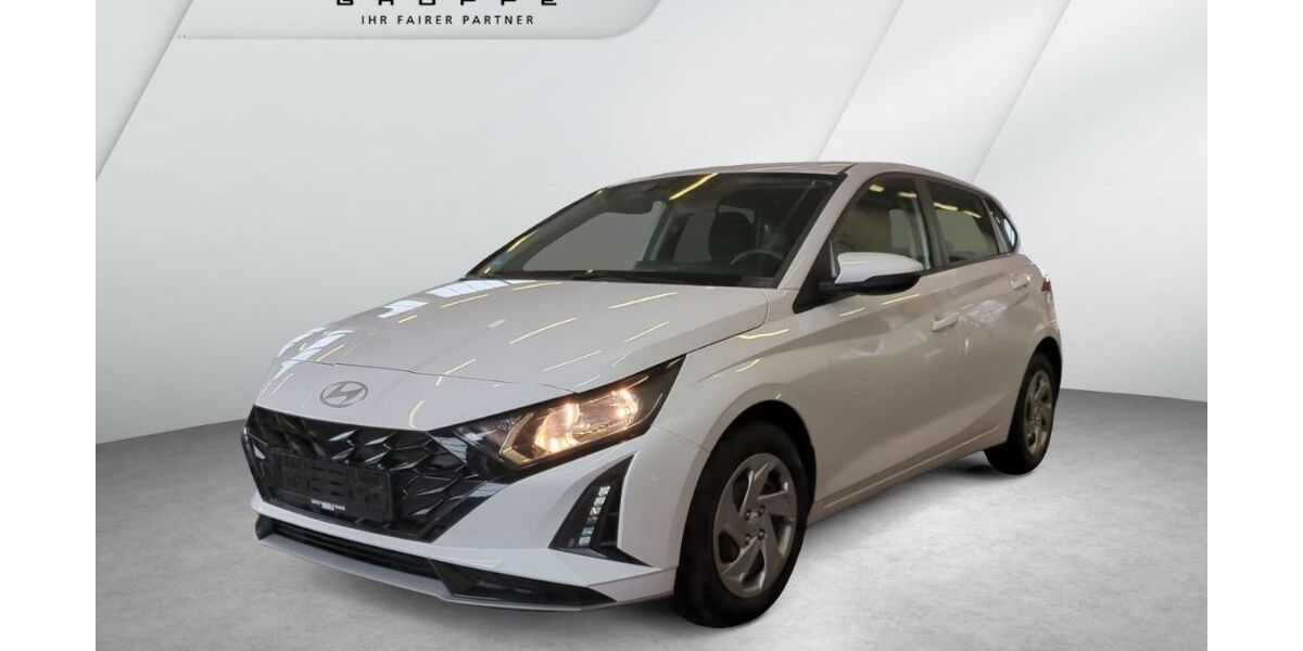 Hyundai i20 11.359 km 17.490 &euro; Cuxhaven 27472