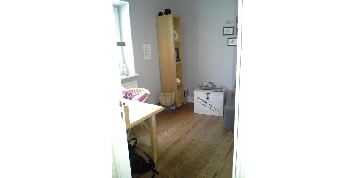 Etagenwohnung Cuxhaven - 2.5 Zimmer, 91 m&sup2;, 540&euro; | Angebot:25309951