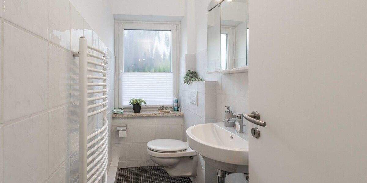 Mehrfamilienhaus, Wohnhaus Cuxhaven / Stickenbüttel Stickenbüttel - 8 Zimmer, 211 m&sup2;, 439.000&euro; | Angebot:25676361