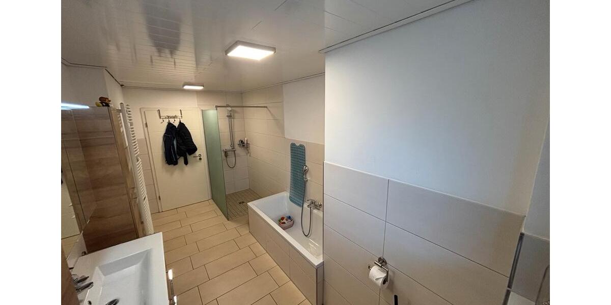 Einfamilienhaus Cuxhaven Groden - 6 Zimmer, 188 m&sup2;, 471.000&euro; | Angebot:27015824