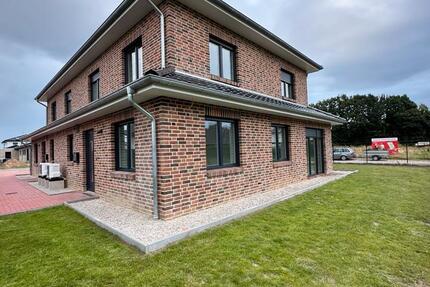 Haus Geestland - 5 Zimmer, 140 m&sup2;, 1.500&euro; | Angebot:26586250