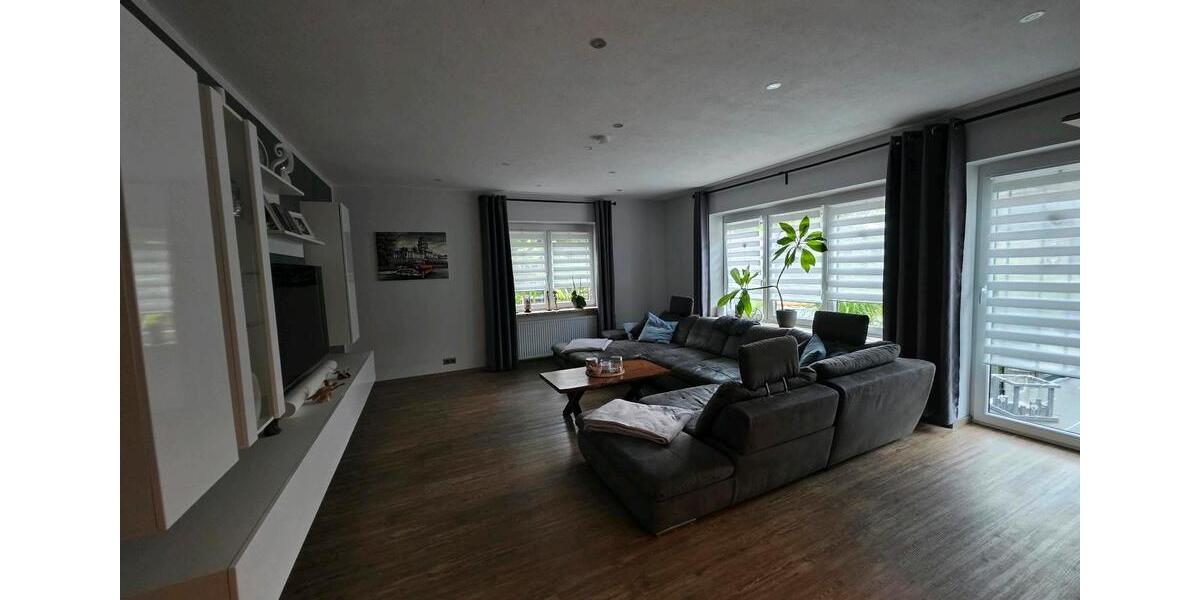 Einfamilienhaus Brunsbüttel - 8 Zimmer, 170 m&sup2;, 620.000&euro; | Angebot:26319423