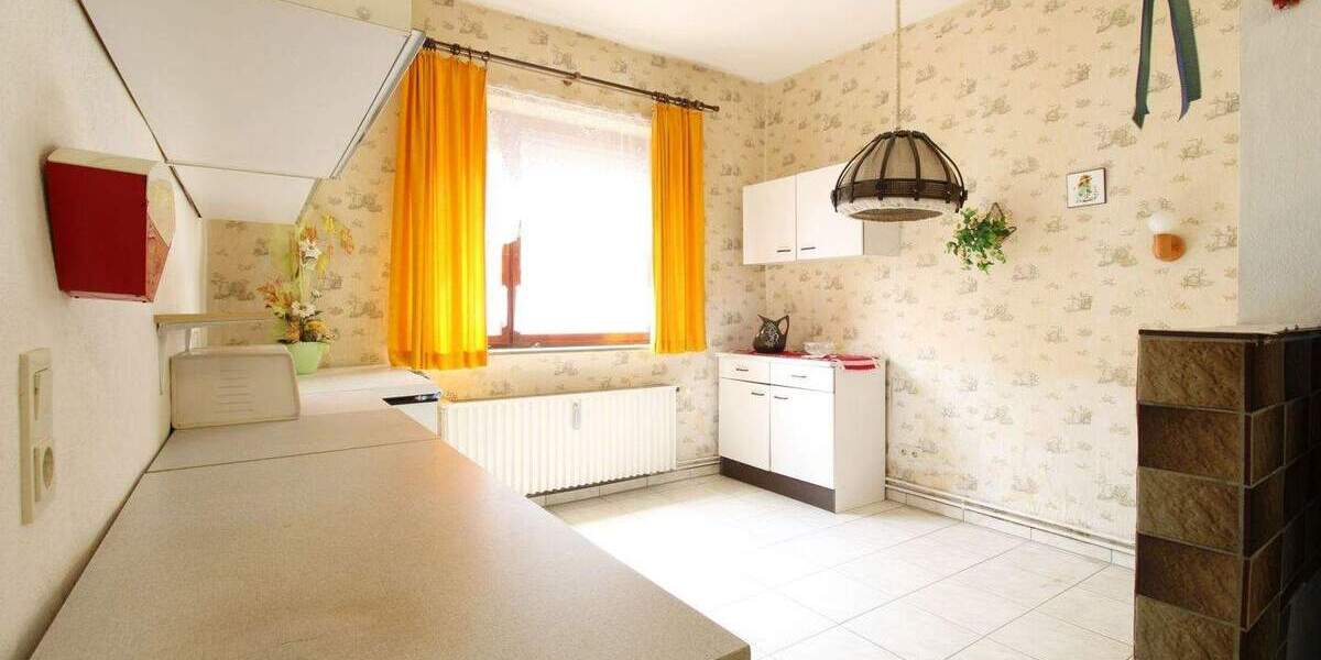 Einfamilienhaus Geestland Bad Bederkesa - 7 Zimmer, 180 m&sup2;, 155.000&euro; | Angebot:25749661