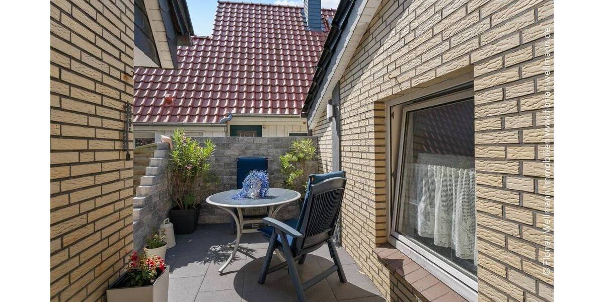 Mehrfamilienhaus, Wohnhaus Cuxhaven Döse - 8 Zimmer, 208 m&sup2;, 429.000&euro; | Angebot:25726094