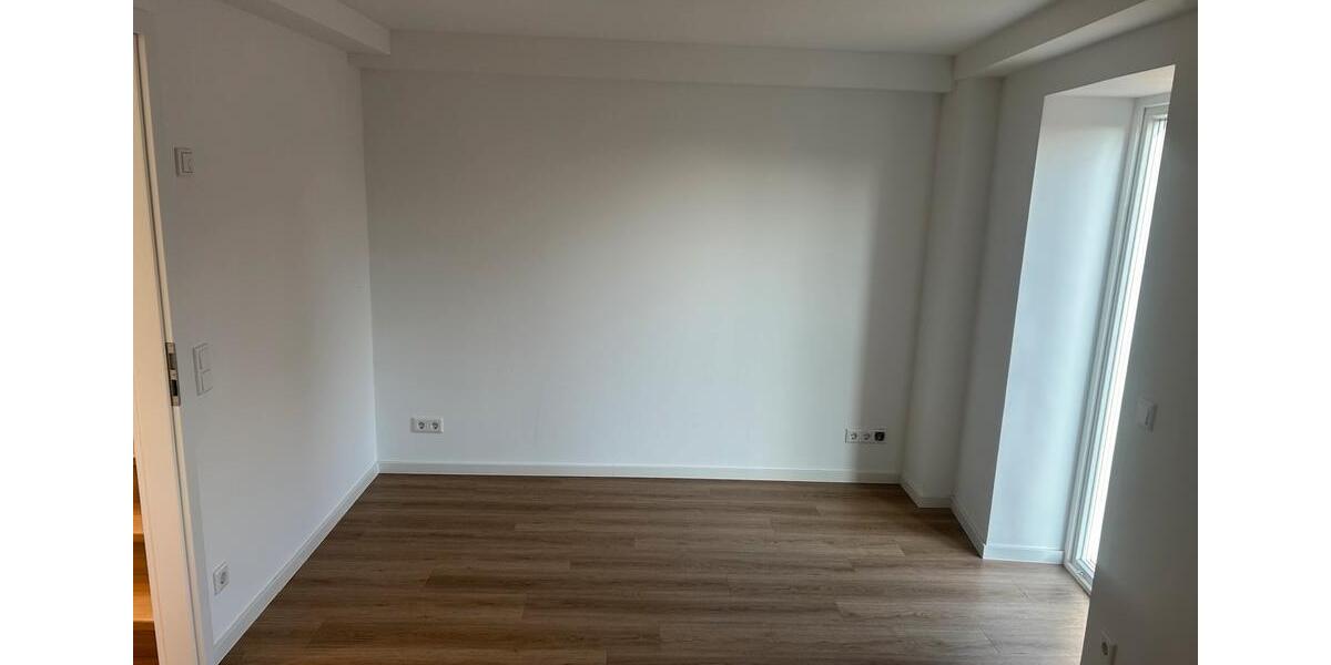 Etagenwohnung Otterndorf - 3 Zimmer, 77 m&sup2;, 800&euro; | Angebot:25946905