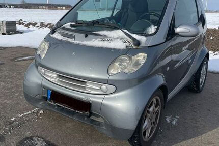 Smart ForTwo 272.000 km 749 &euro; Kaiser Wilhelm Koog 25709