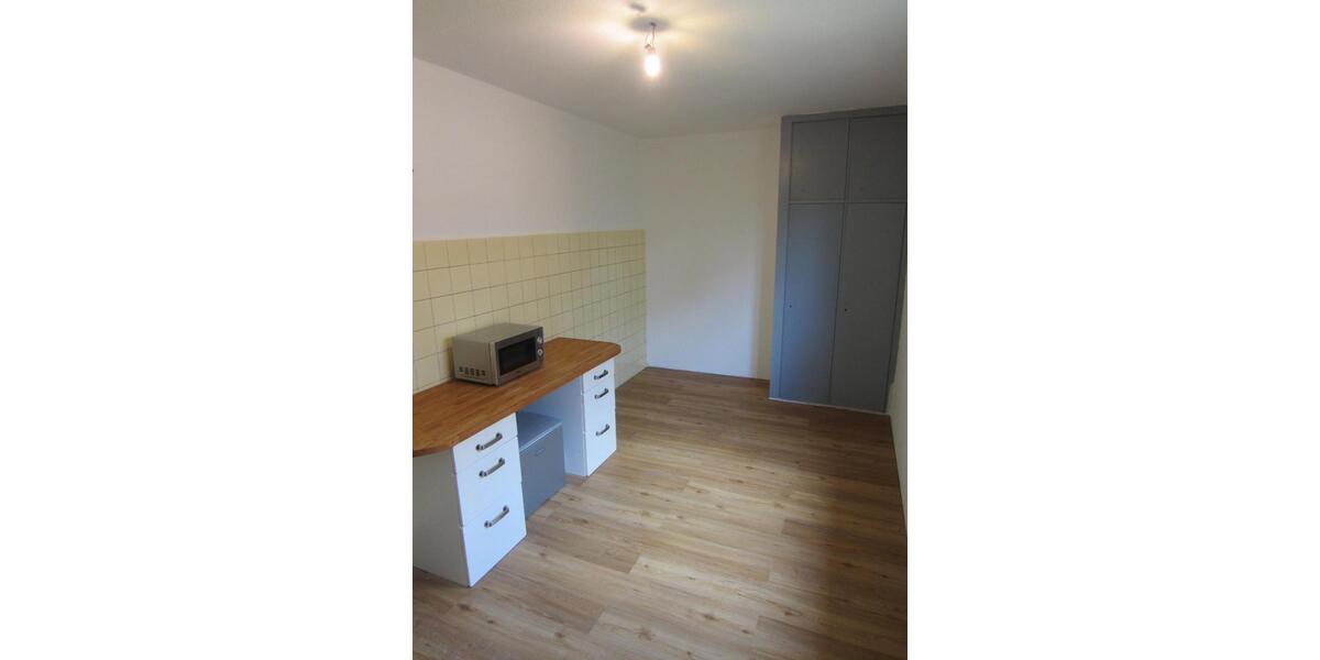 Einfamilienhaus Cadenberge - 3 Zimmer, 90 m&sup2;, 825&euro; | Angebot:25643736