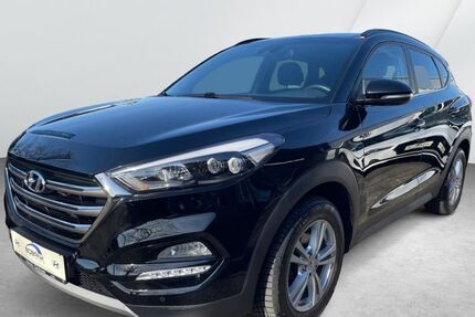 Hyundai TUCSON 83.028 km 21.490 &euro; Cuxhaven 27472