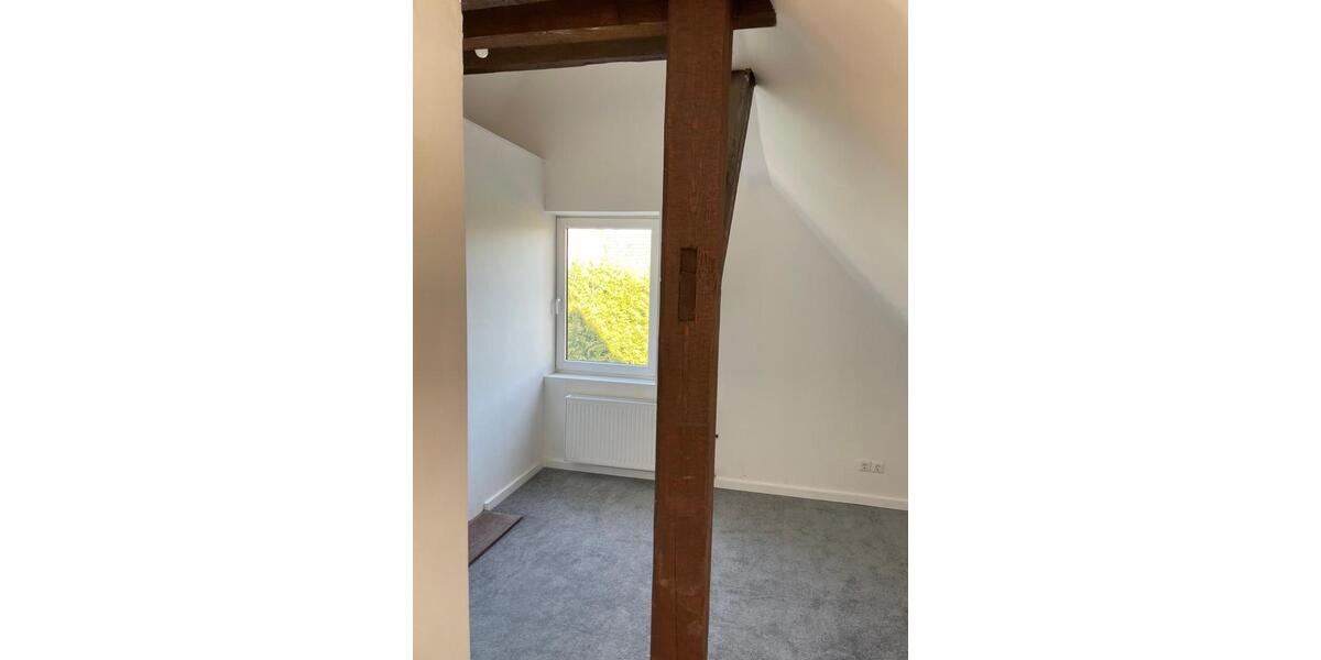 Einfamilienhaus Cuxhaven Groden - 7 Zimmer, 163 m&sup2;, 219.000&euro; | Angebot:25937566