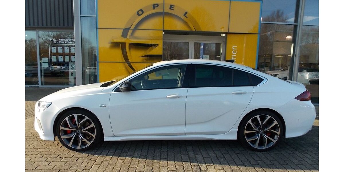 Opel Insignia 25.525 km 33.990 &euro; Brunsbüttel 25541