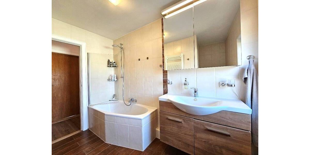 Reihenmittelhaus Brunsbüttel - 4 Zimmer, 88 m&sup2;, 195.000&euro; | Angebot:25697403