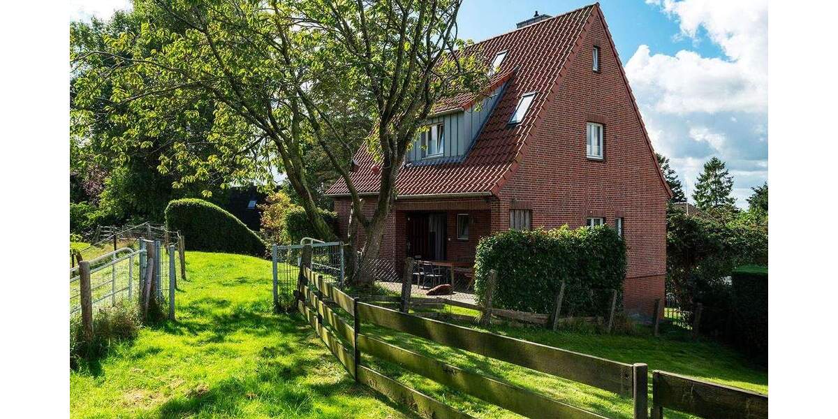 Einfamilienhaus Cadenberge - 5 Zimmer, 92 m&sup2;, 325.000&euro; | Angebot:25834854