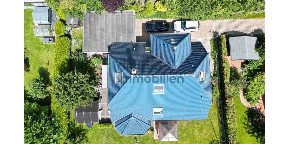 Einfamilienhaus Cuxhaven Altenbruch - 7 Zimmer, 212 m&sup2;, 495.000&euro; | Angebot:25677935