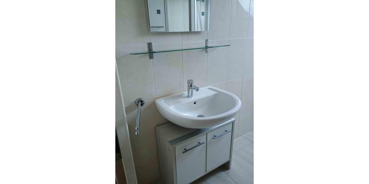 Etagenwohnung Cadenberge - 3 Zimmer, 67 m&sup2;, 530&euro; | Angebot:22119759