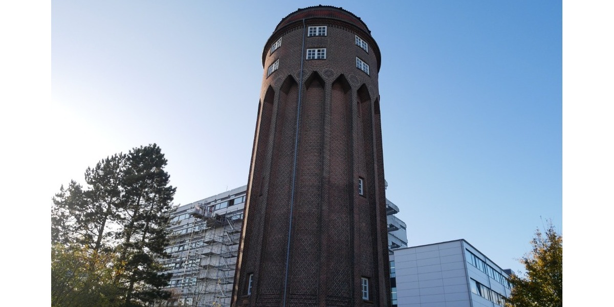 Historischer, atemberaubender Wasserturm in 25541 Brunsbüttel zu verkaufen. - Wohn- & Geschäftshaus Brunsbüttel | Angebot:14666000