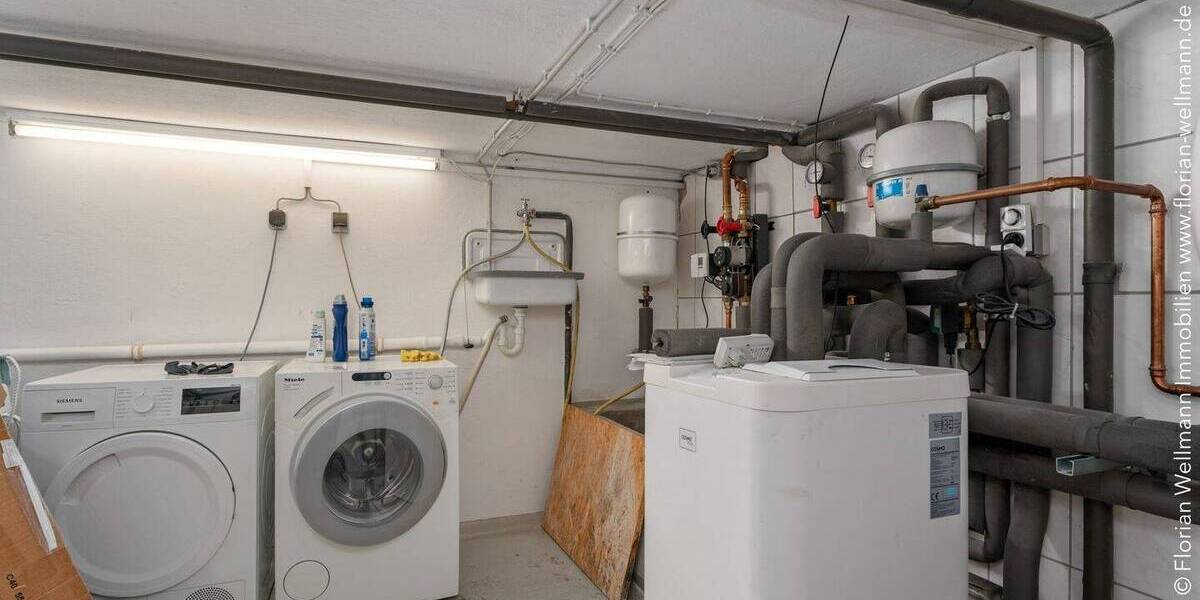 Mehrfamilienhaus, Wohnhaus Cuxhaven Döse - 8 Zimmer, 208 m&sup2;, 429.000&euro; | Angebot:25726094