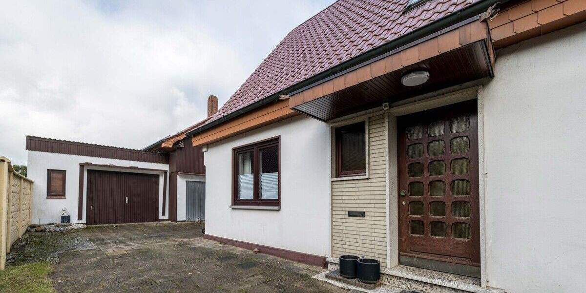 Einfamilienhaus Geestland Debstedt - 7 Zimmer, 121 m&sup2;, 195.000&euro; | Angebot:25676350