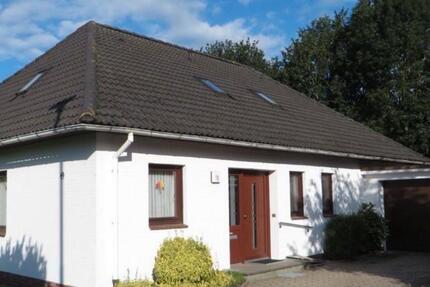 Haus Brunsbüttel - 7.5 Zimmer, 203 m&sup2;, 1.500&euro; | Angebot:26365107