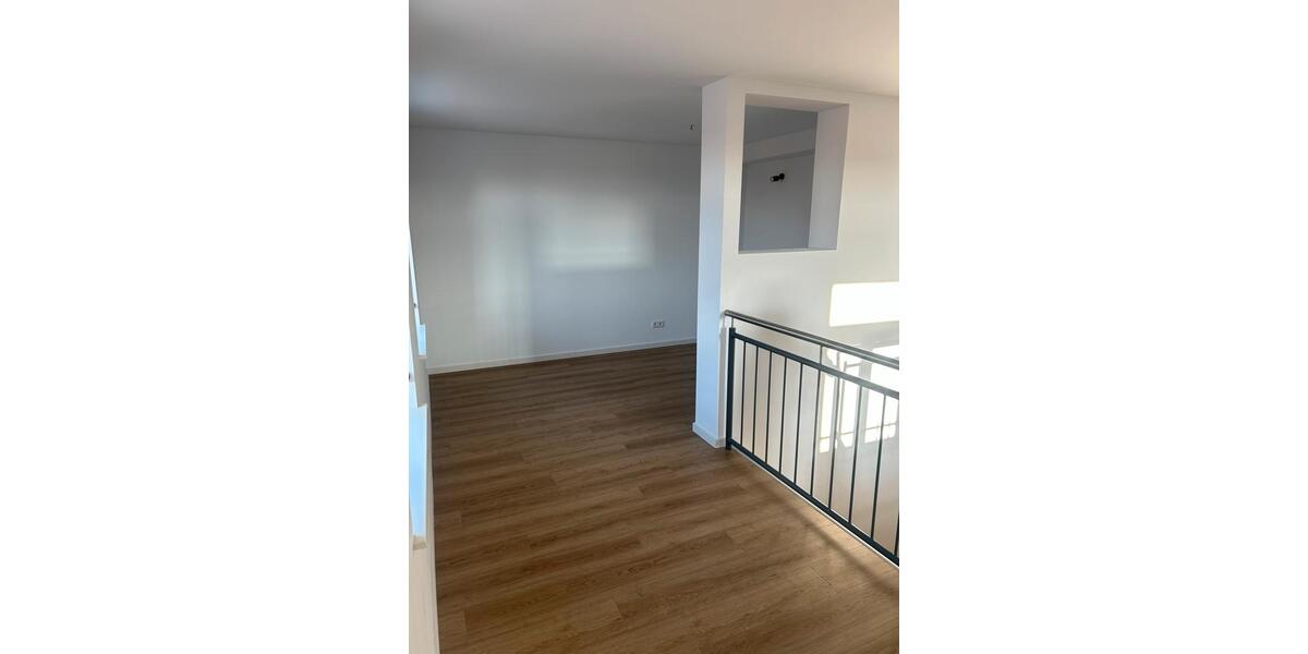 Etagenwohnung Otterndorf - 3 Zimmer, 77 m&sup2;, 800&euro; | Angebot:25946905
