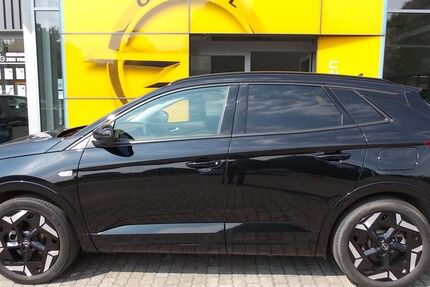 Opel Grandland (X) 34.795 km 25.990 &euro; Brunsbüttel 25541